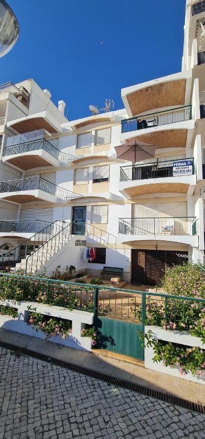 Lusitania T2 Frente Mar Em Quarteira Apartment Exterior photo